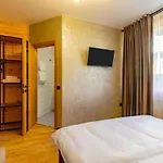 Comfort House