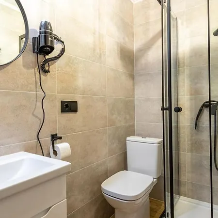 Comfort House Отель *